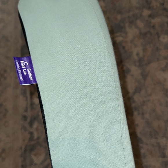 Like-new cushion lab pressure relief seat cushion - Picture 6 of 15